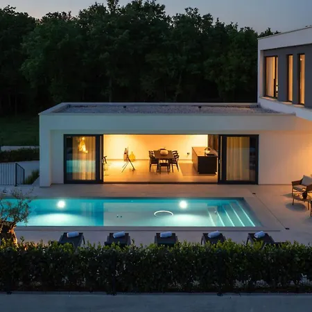 Karbula By Guide 别墅 *