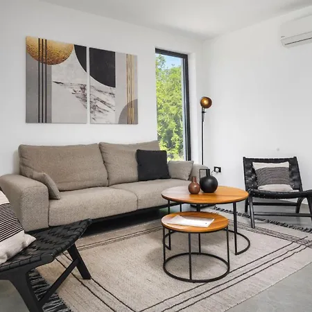 别墅 Karbula By Guide 波雷奇