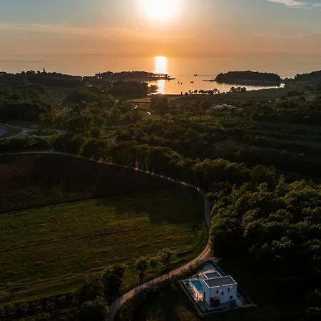 Karbula By Guide 别墅 波雷奇