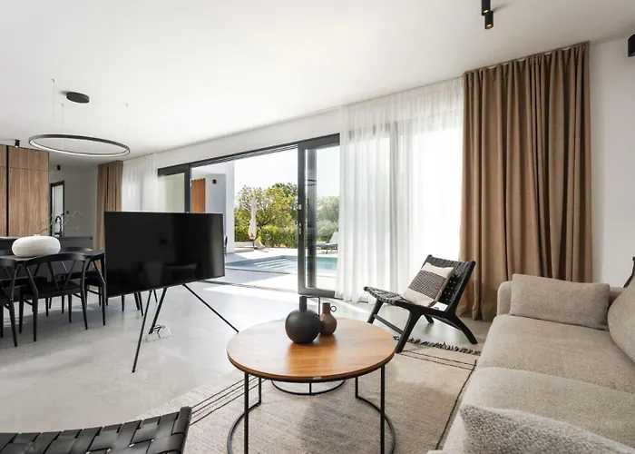 Karbula By Guide * Пореч